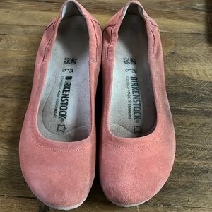 Birkenstock flats! Very comfortable! Salmon pink color